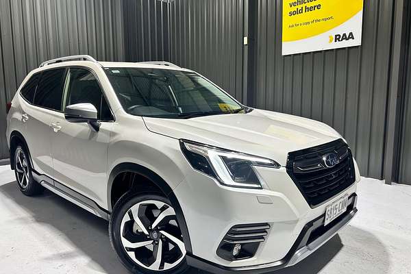 2022 Subaru Forester 2.5i-S S5