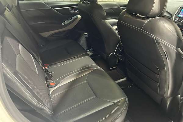 2022 Subaru Forester 2.5i-S S5