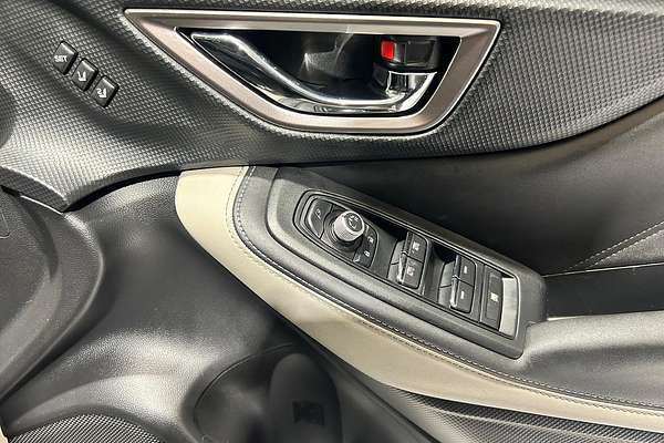 2022 Subaru Forester 2.5i-S S5