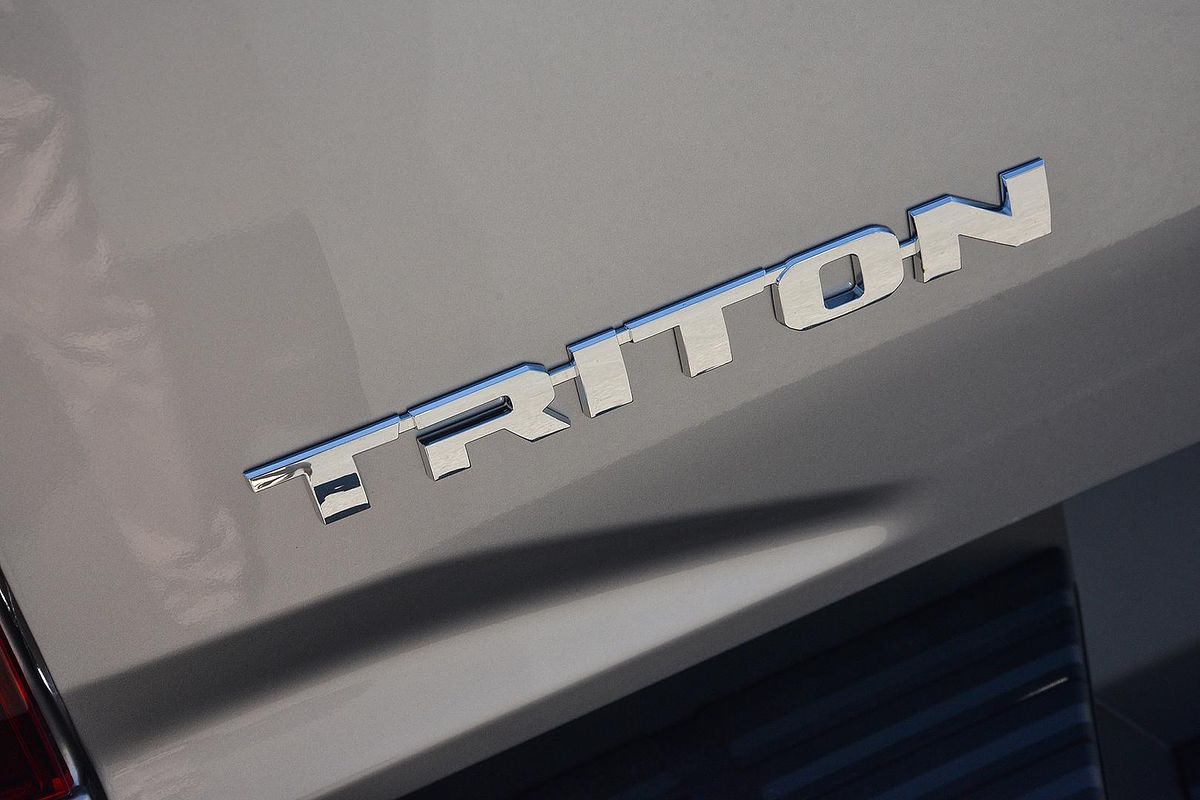 2025 Mitsubishi Triton GLX-R MV 4X4