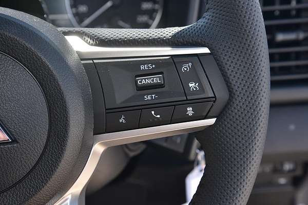 2025 Mitsubishi Triton GLX-R MV 4X4