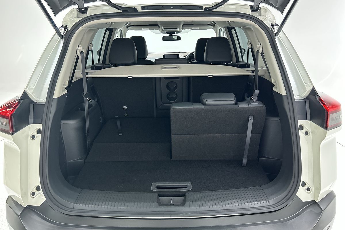 2023 Nissan X-TRAIL ST-L T33