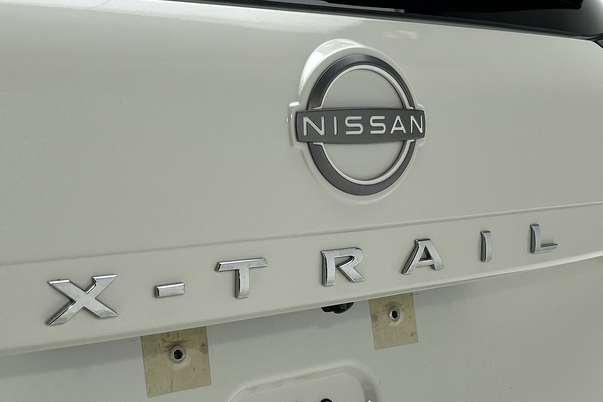 2023 Nissan X-TRAIL ST-L T33