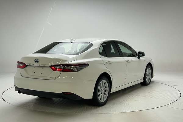 2021 Toyota Camry Ascent AXVH70R