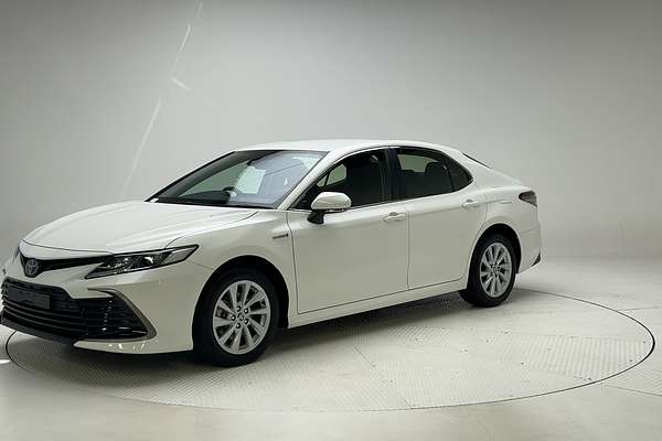 2021 Toyota Camry Ascent AXVH70R