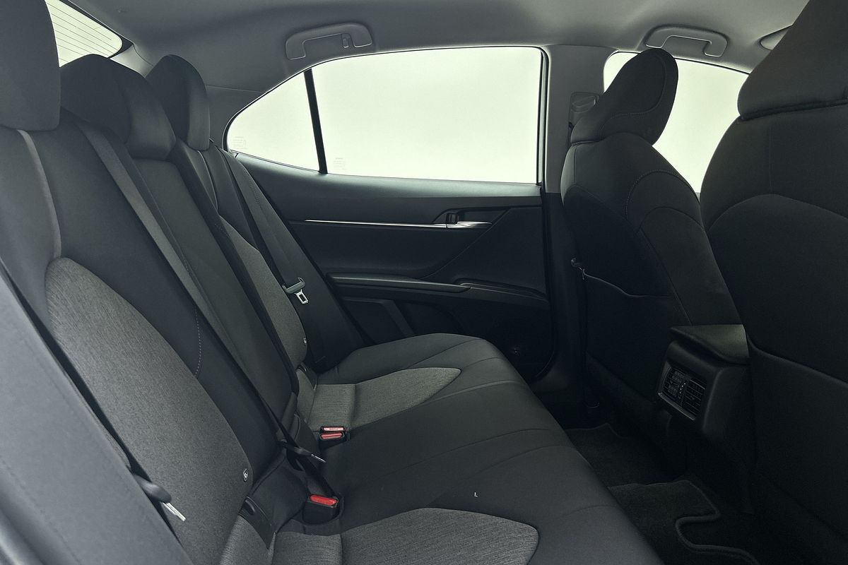 2021 Toyota Camry Ascent AXVH70R