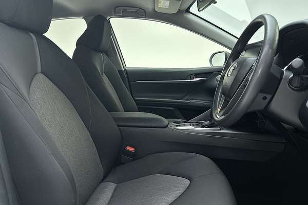 2021 Toyota Camry Ascent AXVH70R