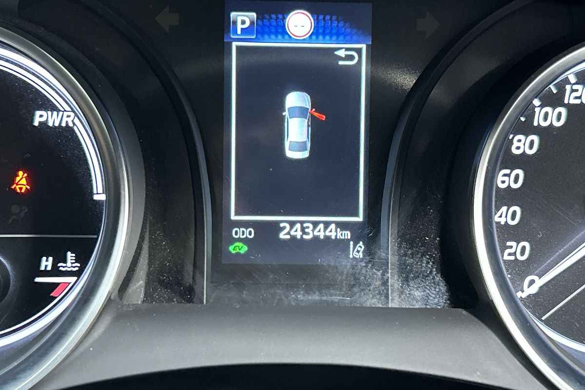 2021 Toyota Camry Ascent AXVH70R