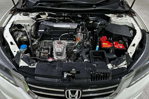 2013 Honda Accord VTi 8th Gen