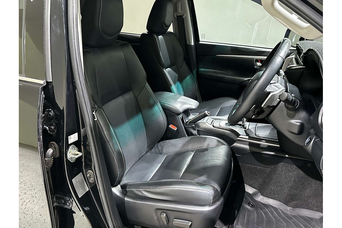 2021 Toyota Fortuner Crusade GUN156R