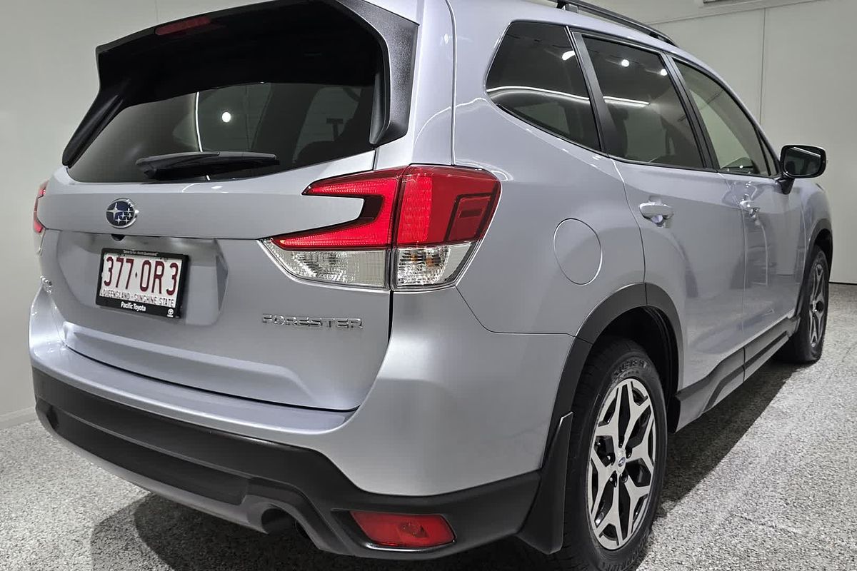 2023 Subaru Forester 2.5i S5