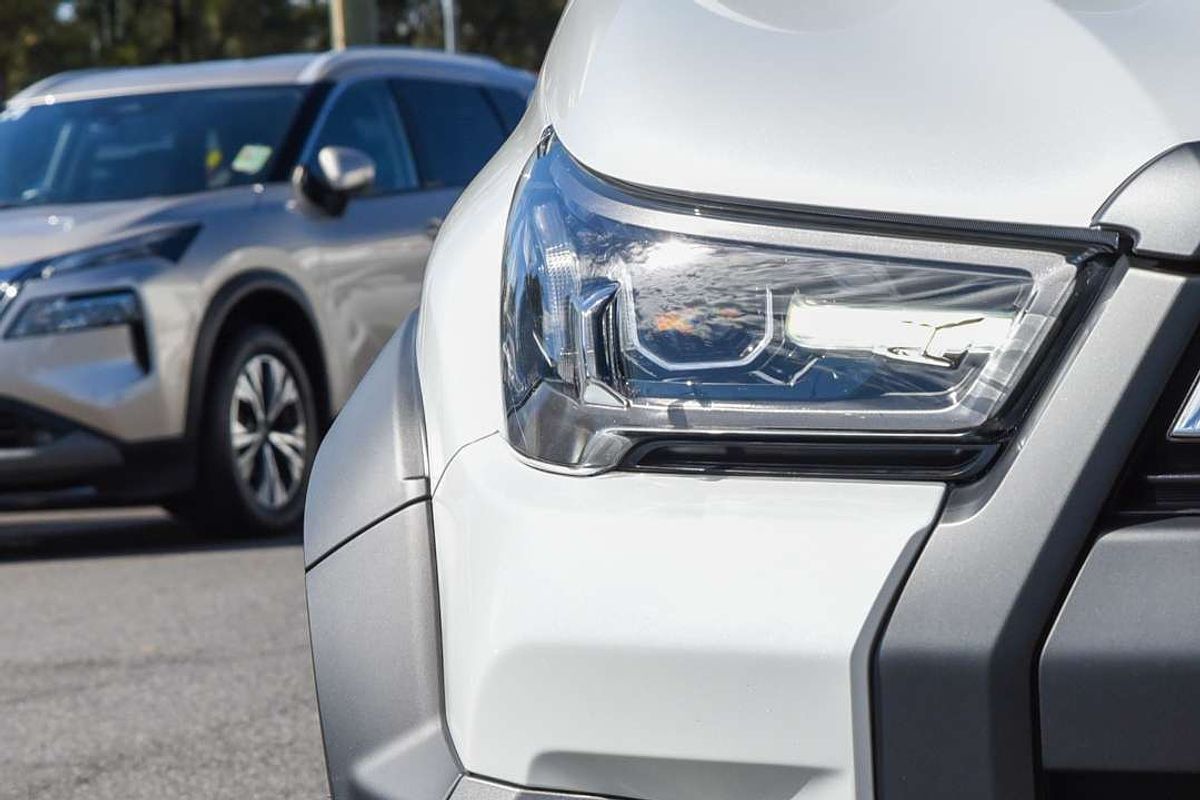 2024 Toyota Hilux Rogue 48V GUN126R 4X4