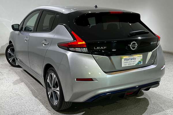2019 Nissan LEAF  ZE1