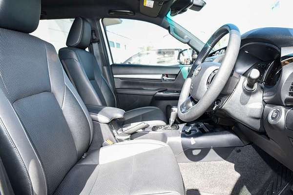 2024 Toyota Hilux Rogue 48V GUN126R 4X4