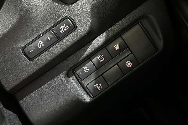 2019 Nissan LEAF  ZE1