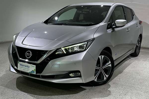 2019 Nissan LEAF  ZE1