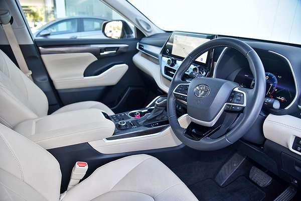 2024 Toyota Kluger Grande TXUA75R