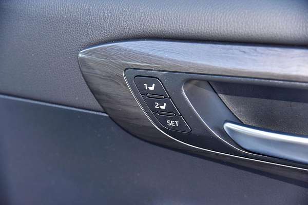 2024 Toyota Kluger Grande TXUA75R