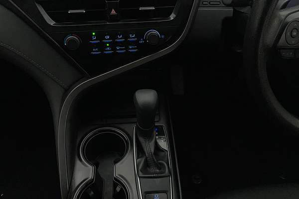 2022 Toyota Camry Ascent AXVA70R