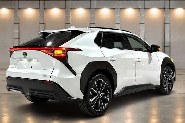 2023 Toyota bZ4X YEAM15R