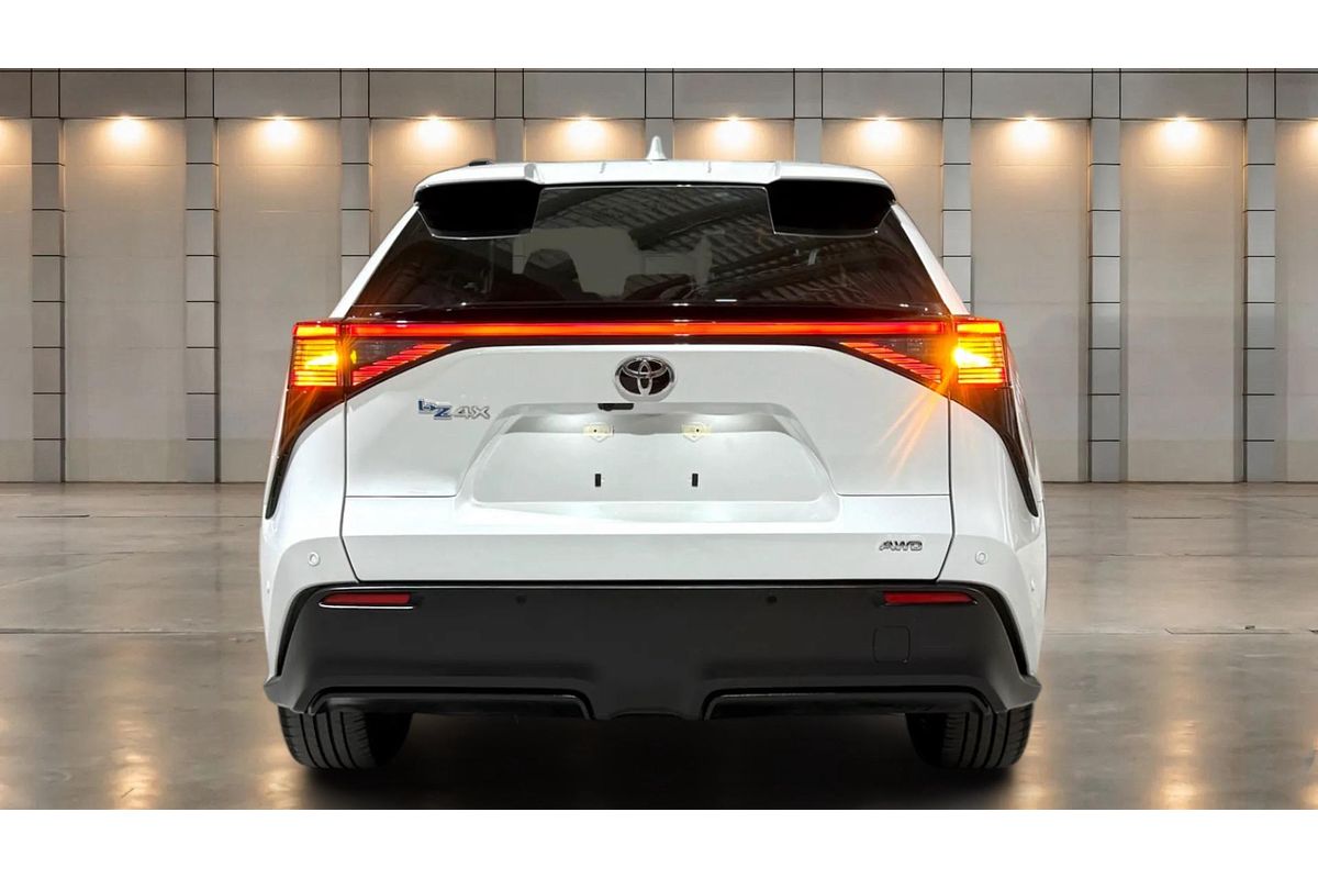 2023 Toyota bZ4X YEAM15R