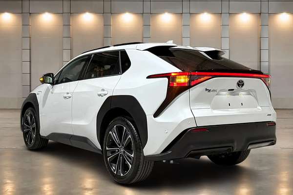 2023 Toyota bZ4X YEAM15R