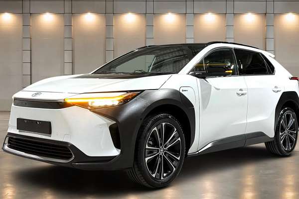 2023 Toyota bZ4X YEAM15R