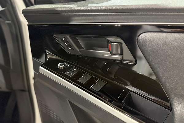 2023 Toyota bZ4X YEAM15R