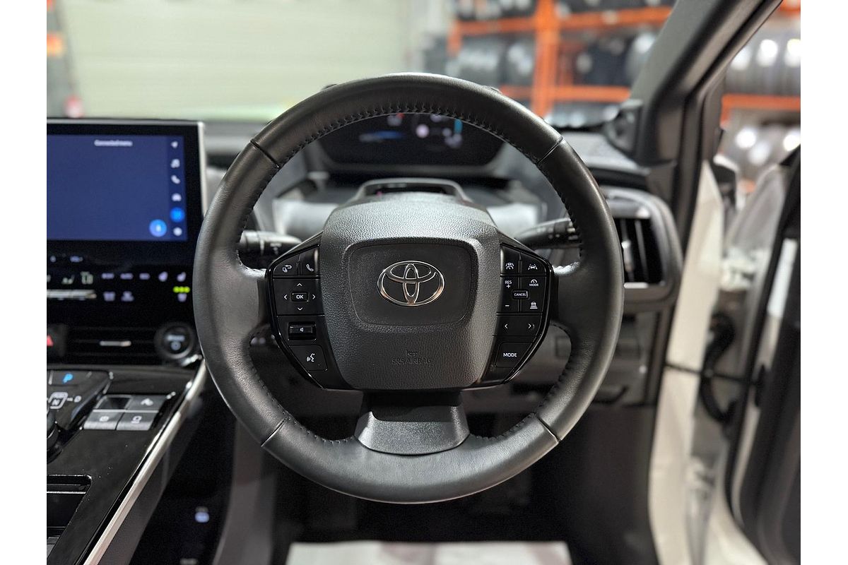 2023 Toyota bZ4X YEAM15R