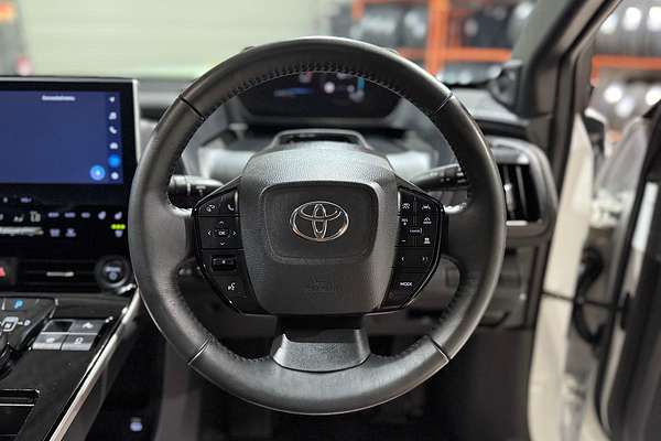 2023 Toyota bZ4X YEAM15R