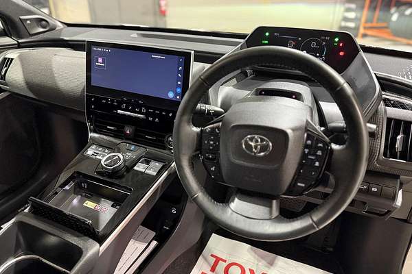 2023 Toyota bZ4X YEAM15R