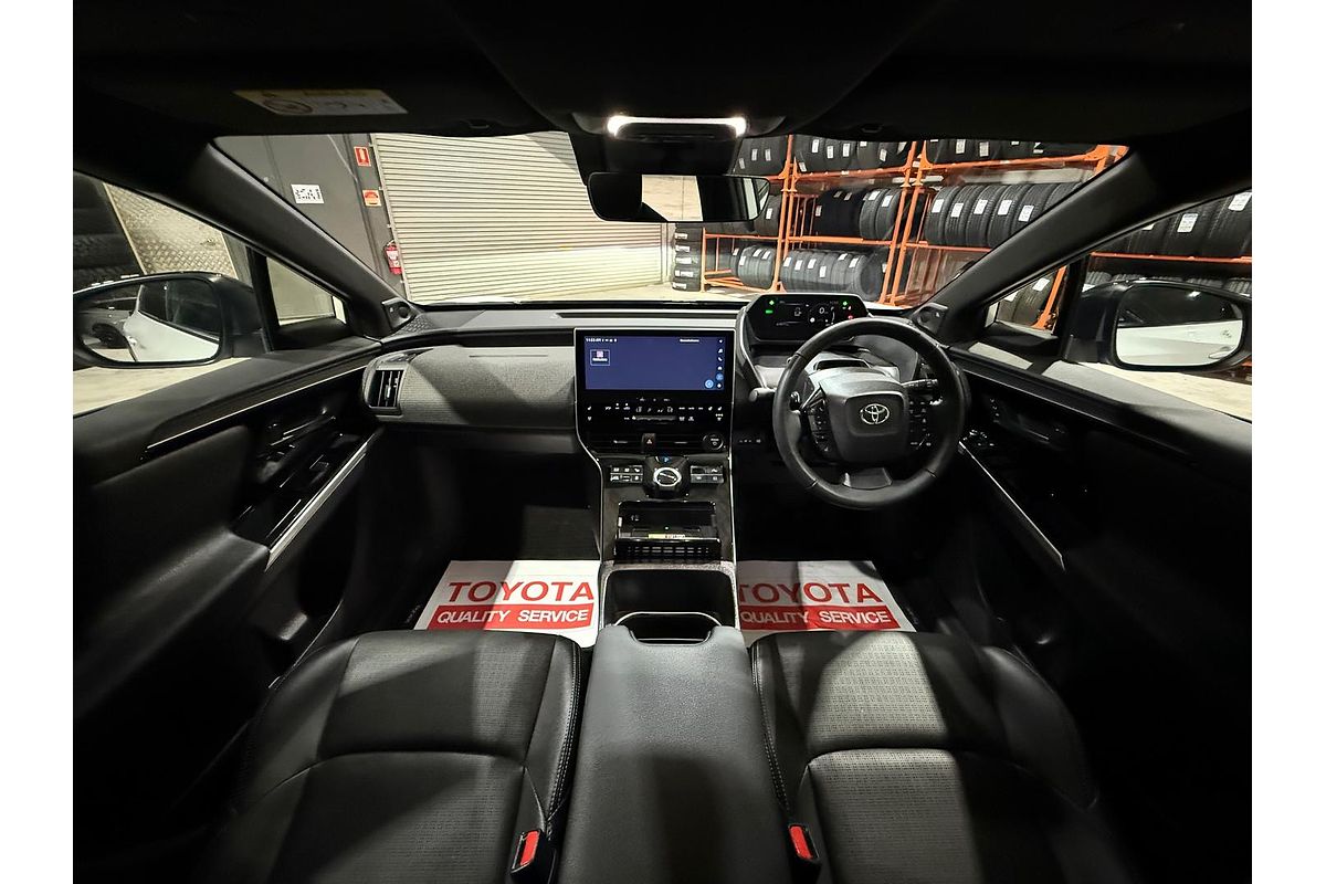 2023 Toyota bZ4X YEAM15R