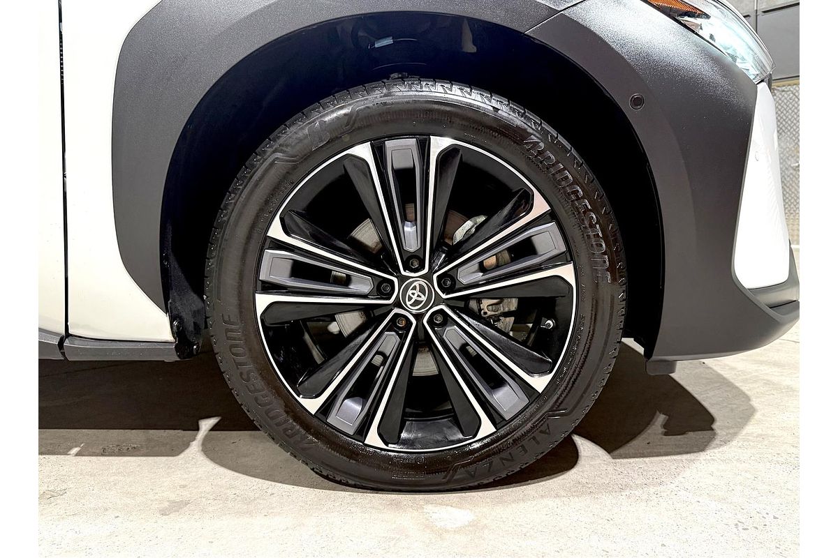 2023 Toyota bZ4X YEAM15R