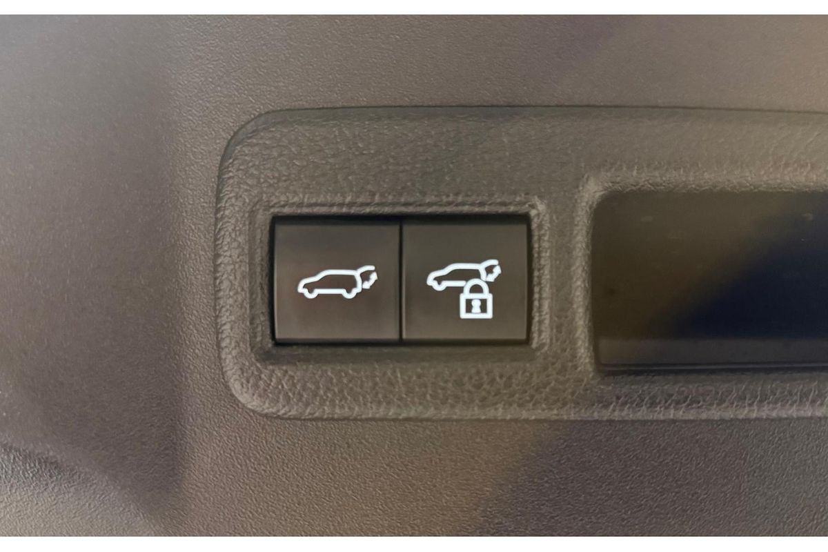 2023 Toyota bZ4X YEAM15R