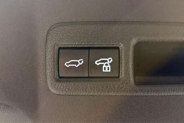 2023 Toyota bZ4X YEAM15R