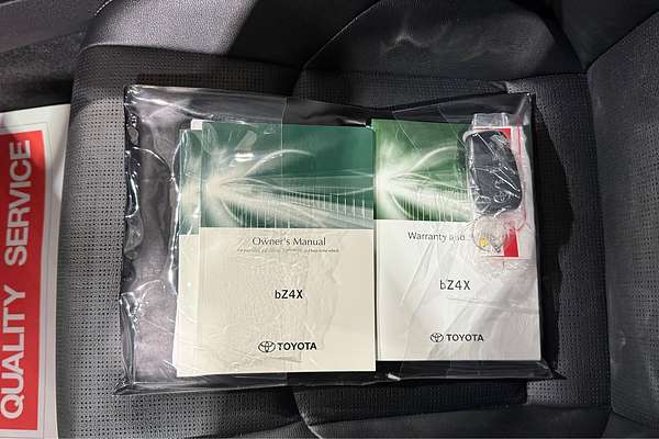 2023 Toyota bZ4X YEAM15R