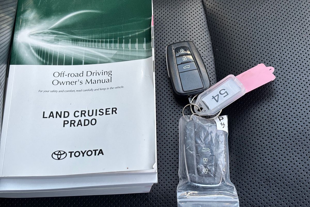 2021 Toyota Landcruiser Prado Kakadu GDJ150R