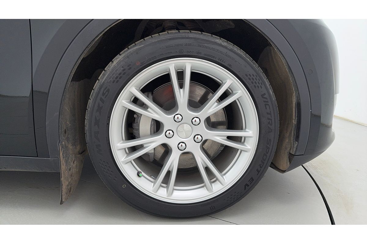 2022 Tesla Model Y Rear-Wheel Drive