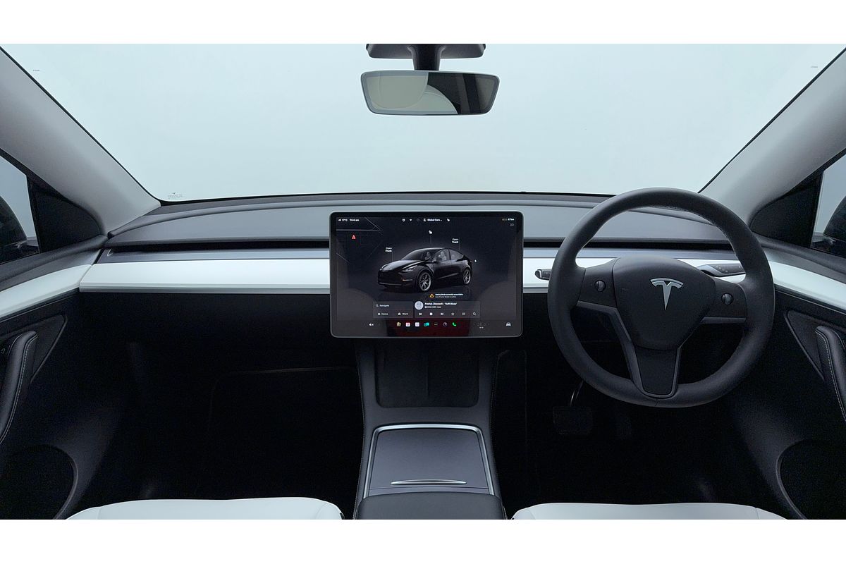 2022 Tesla Model Y Rear-Wheel Drive