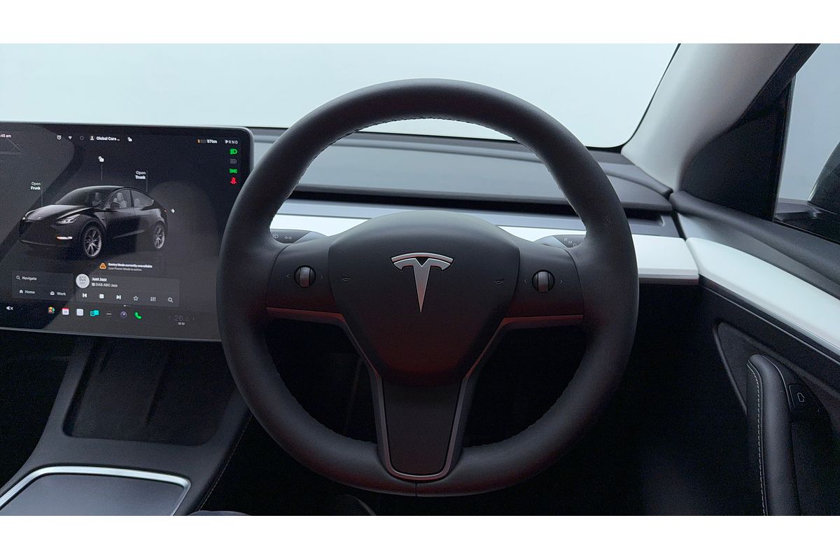 2022 Tesla Model Y Rear-Wheel Drive