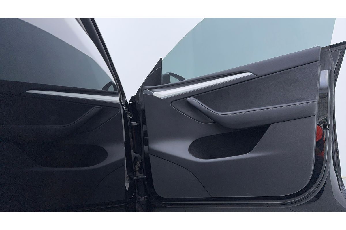 2022 Tesla Model Y Rear-Wheel Drive