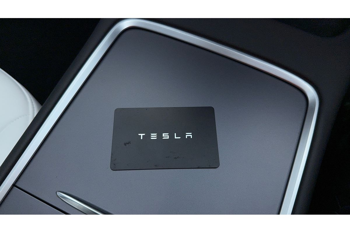 2022 Tesla Model Y Rear-Wheel Drive