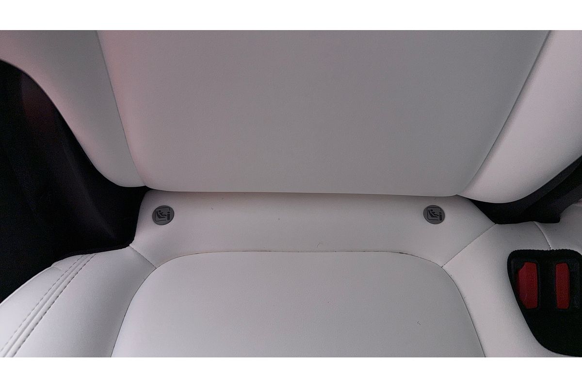 2022 Tesla Model Y Rear-Wheel Drive