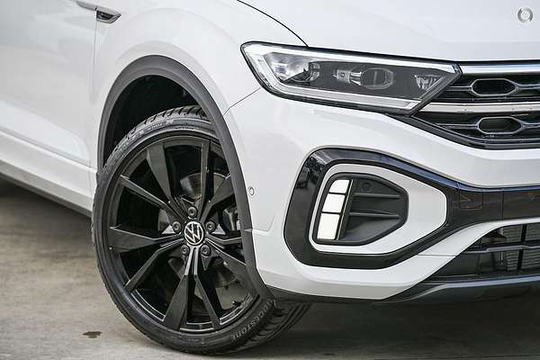 2025 Volkswagen T-Roc 140TSI R-Line D11