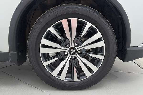 2018 Mitsubishi Outlander ES ADAS ZL