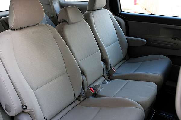 2019 Kia Carnival S YP