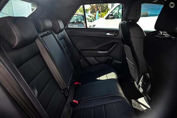 2025 Volkswagen T-Roc 140TSI R-Line D11