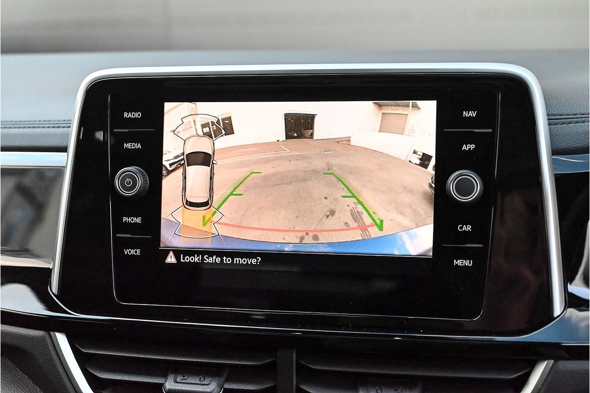 2025 Volkswagen T-Roc 140TSI R-Line D11