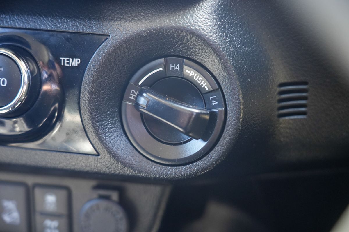 2021 Toyota Hilux SR5 GUN126R 4X4