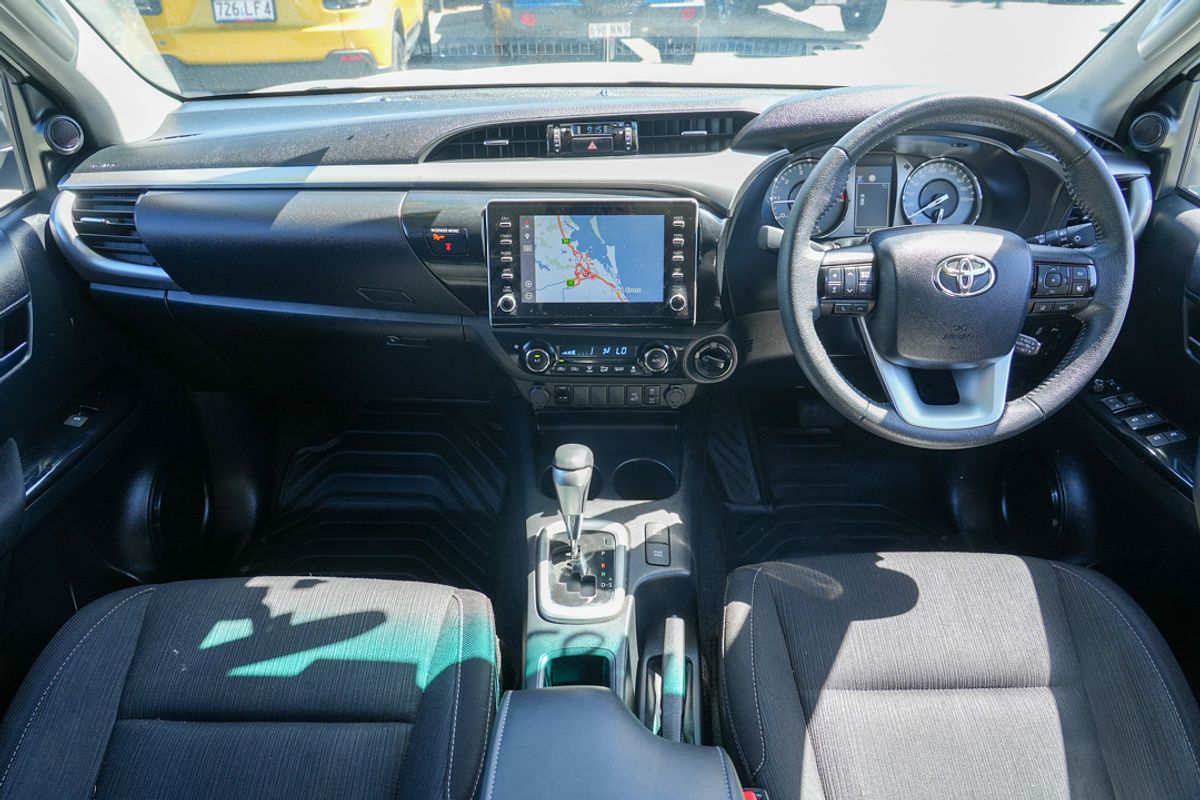 2021 Toyota Hilux SR5 GUN126R 4X4